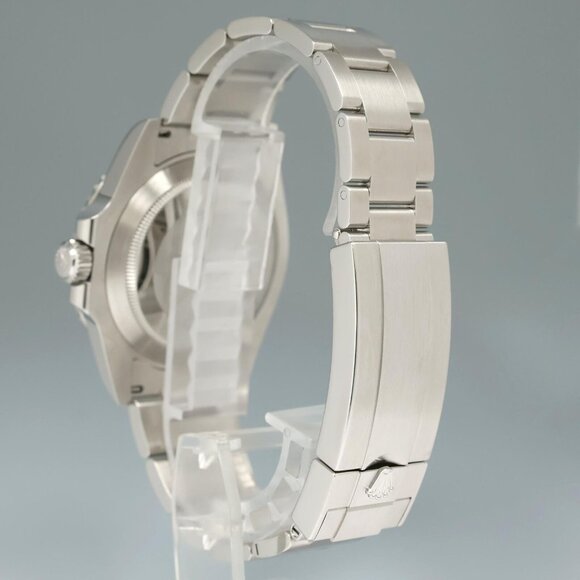 New! Rolex 41mm Submariner With Box and Papers - Picture 3 of 7